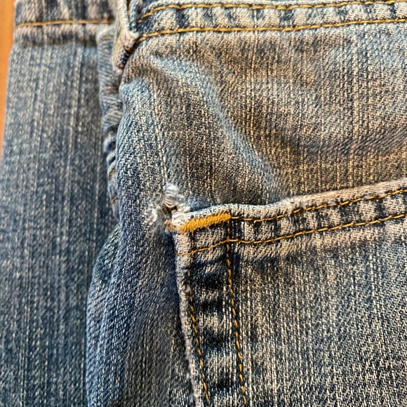 Levi’s 505 36x32 - Picture 7 of 7